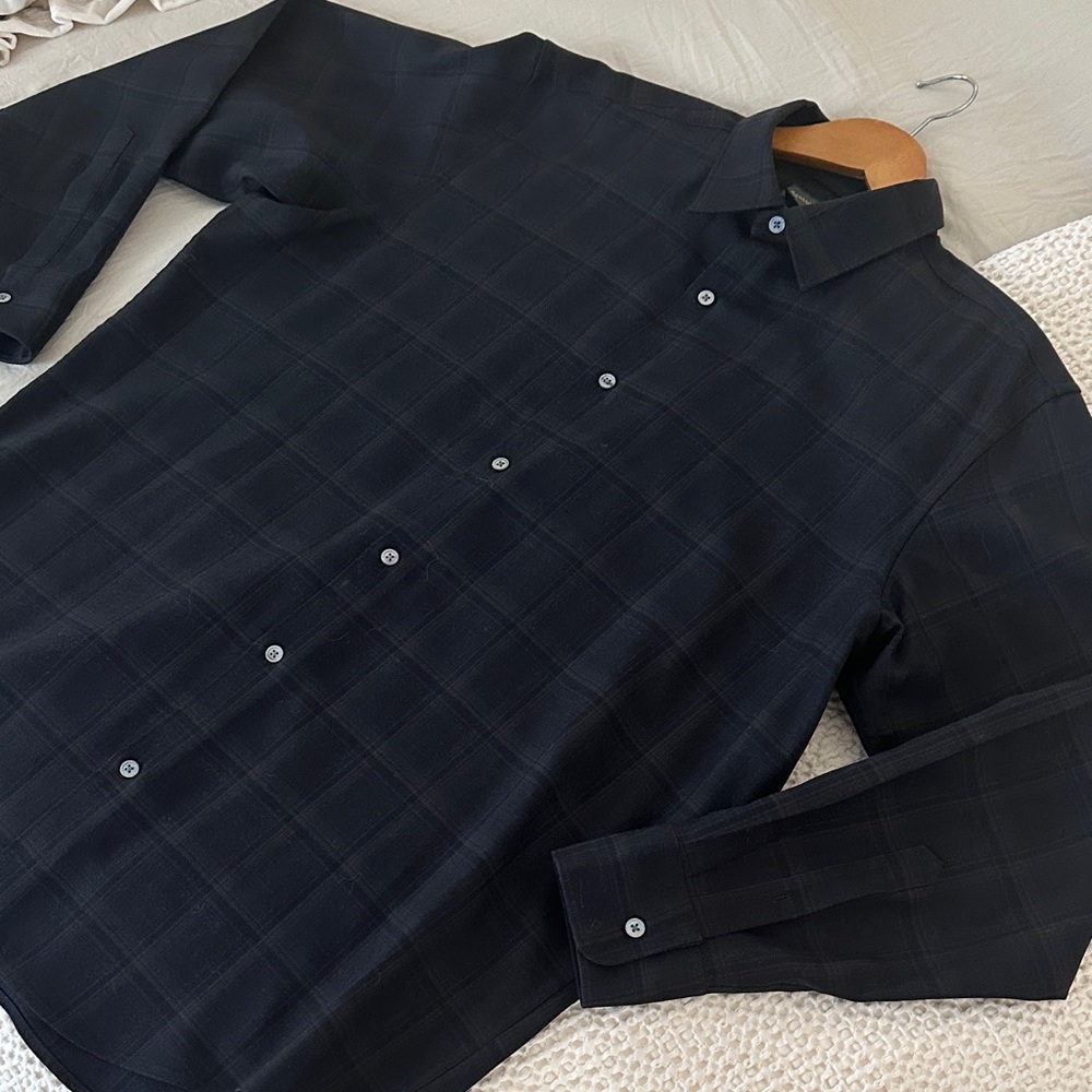 Banana Republic Wool Dark Plaid Button Down Shirt for Men